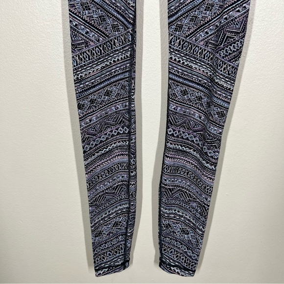 Lululemon Womens Wunder Under High-Rise Tight Full-On Luxtreme 28" Size 2 - Picture 4 of 8